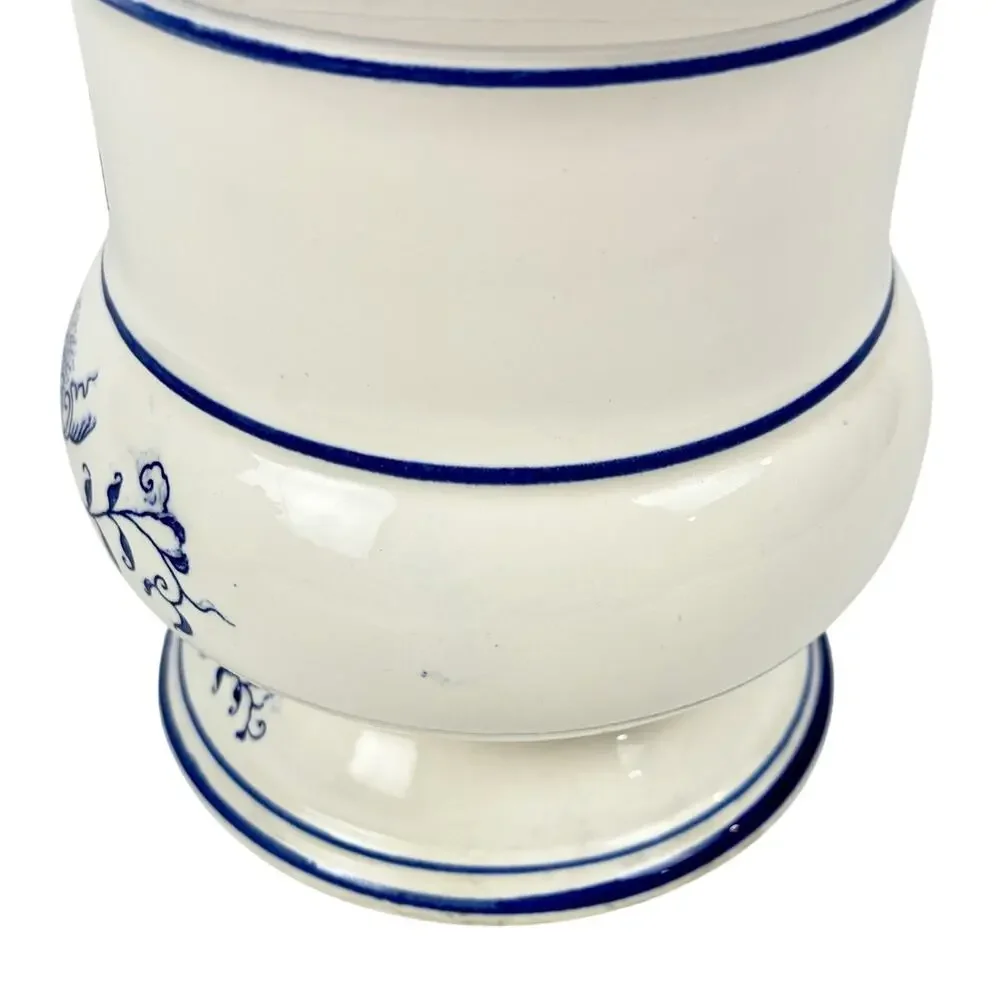 VTG Arnart Blue Onion Danube Ceramic Cookie Canister Jar w/Lid White Floral Blue